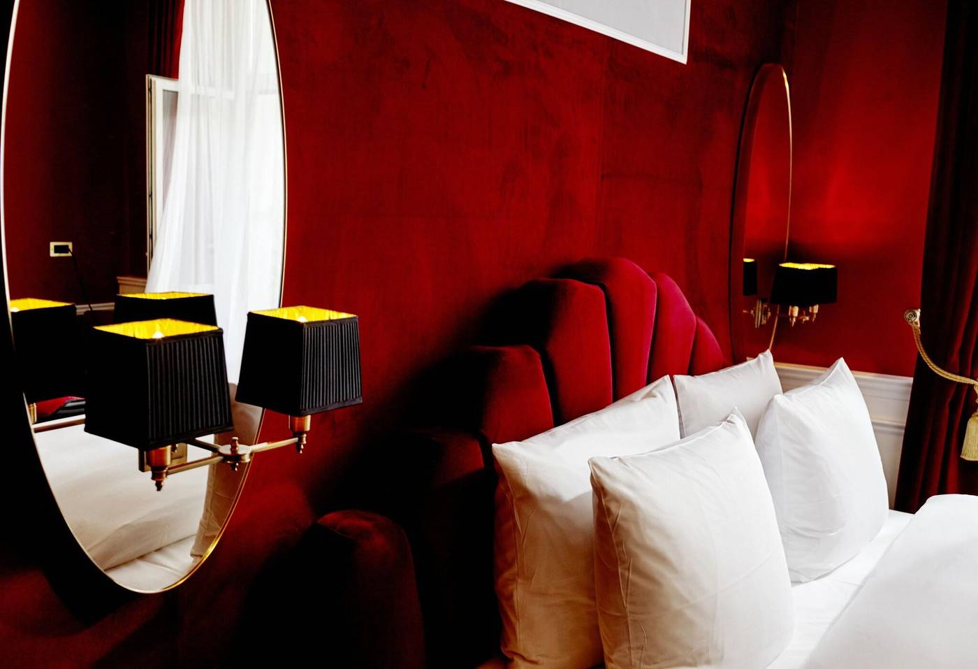 Provocateur--Berlin--A-Member-Of-Design-Hotels-Room-35