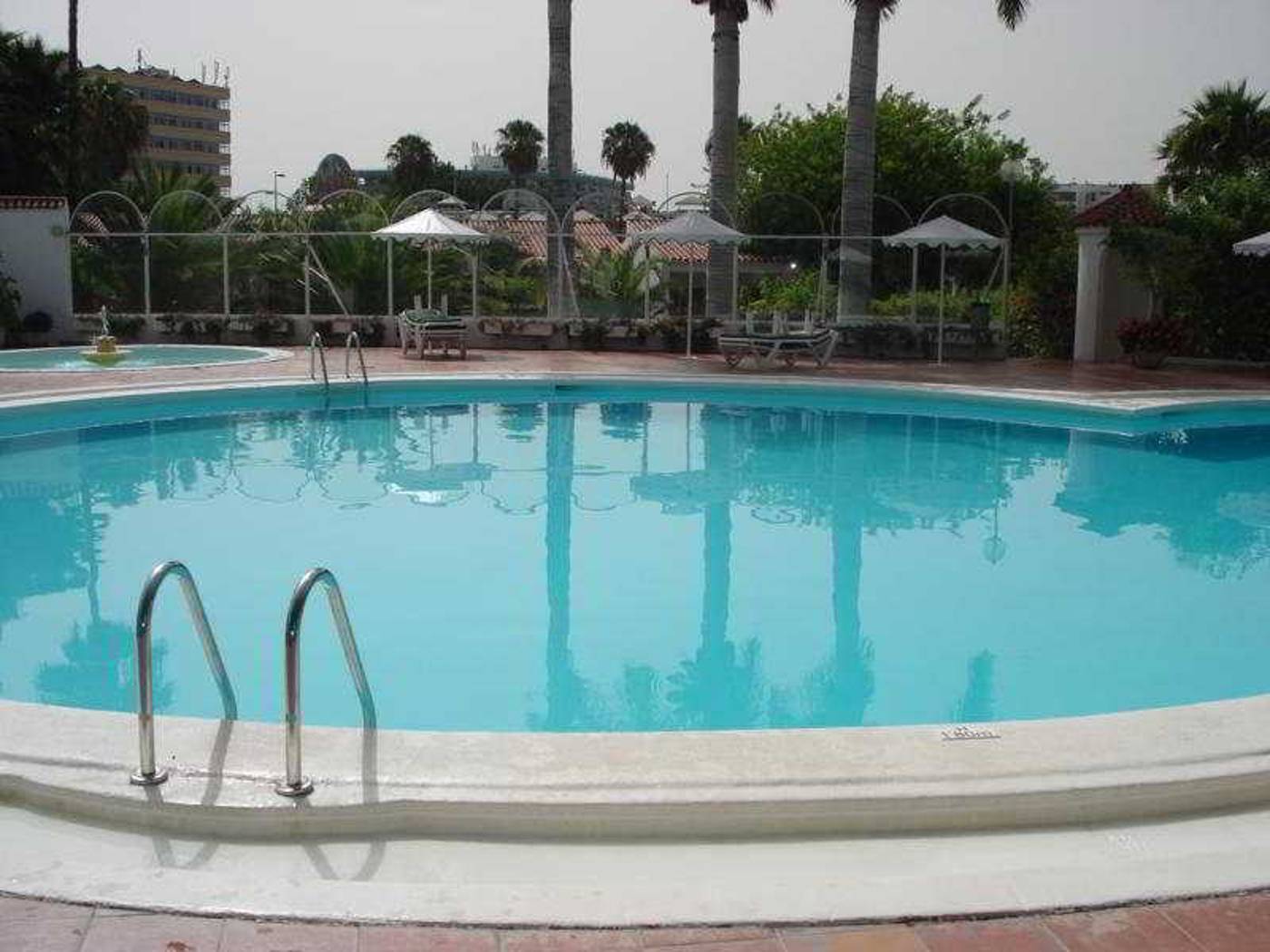 Bungalows-Parque-Paraiso-1-Pool-7