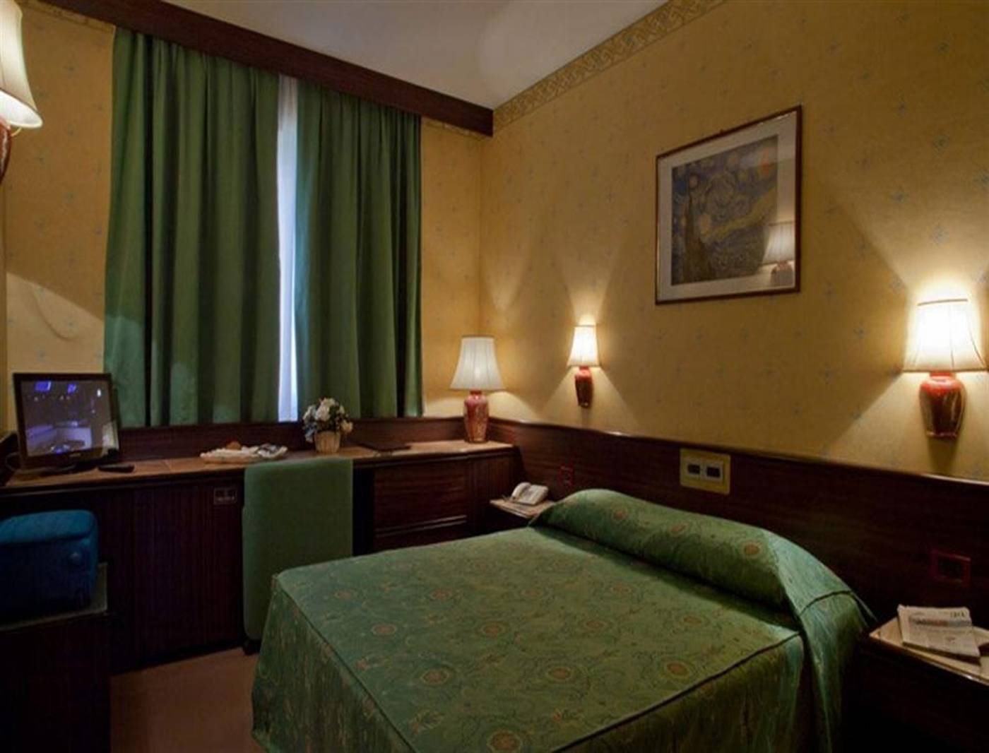 Leonardo Da Vinci-Italy-SASSARI-Room-8