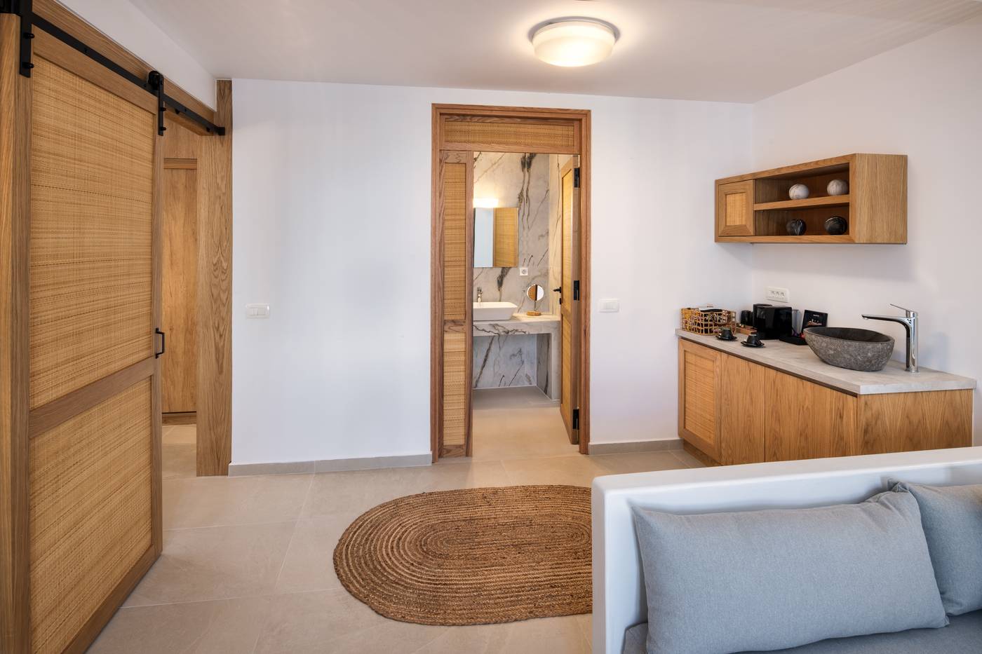 Venus-Sunrise-Suites---Villas-Room-52