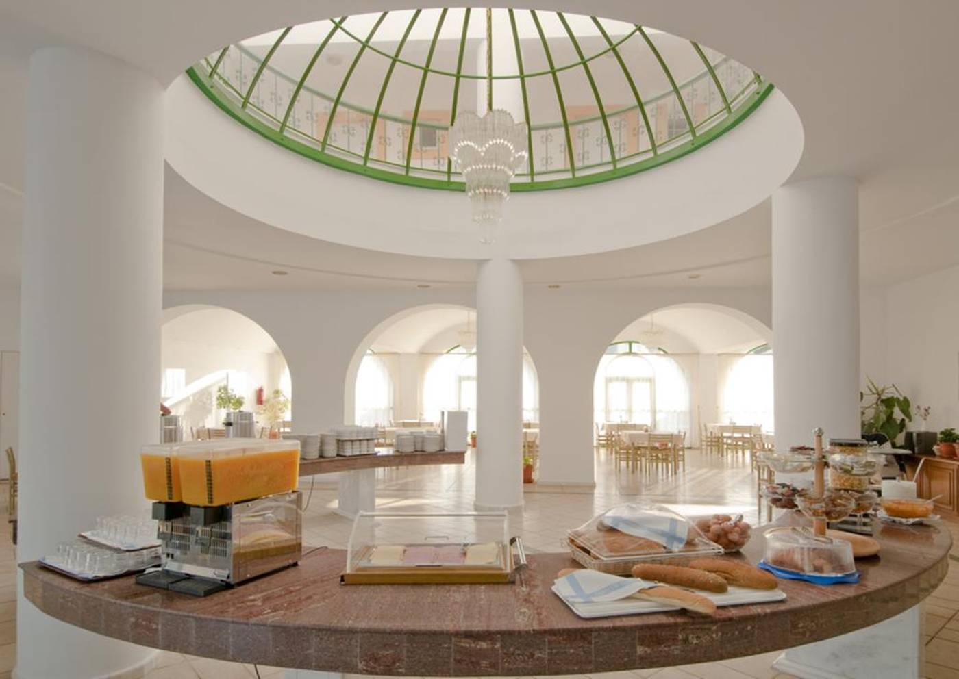 Alexandra-Beach-Hotel-Restaurant-27