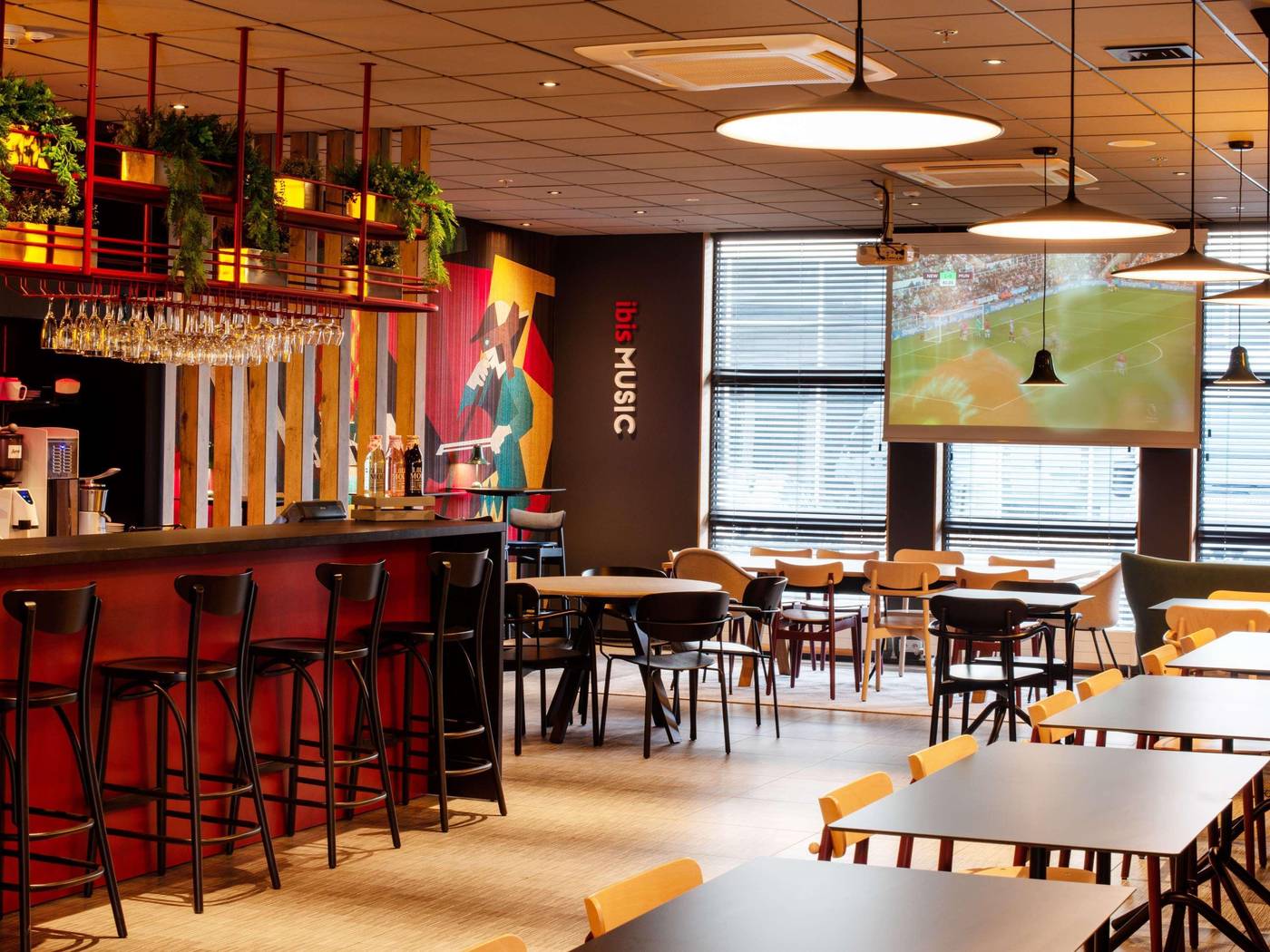 ibis-Warszawa-Stare-Miasto--Old-Town--Bar-18