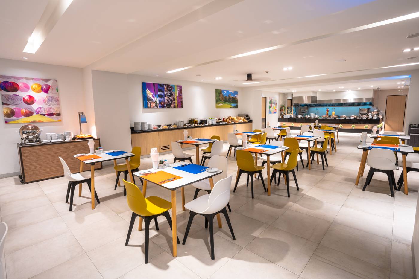 Eastin-Thana-City-Golf-Resort-Bangkok-Restaurant-12