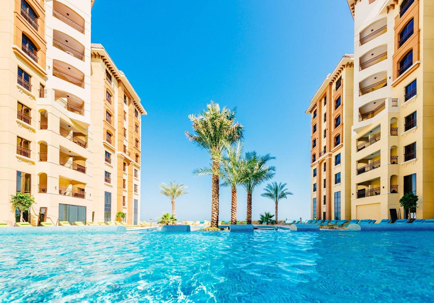 Marjan-Island-Resort-And-Spa-Pool-4