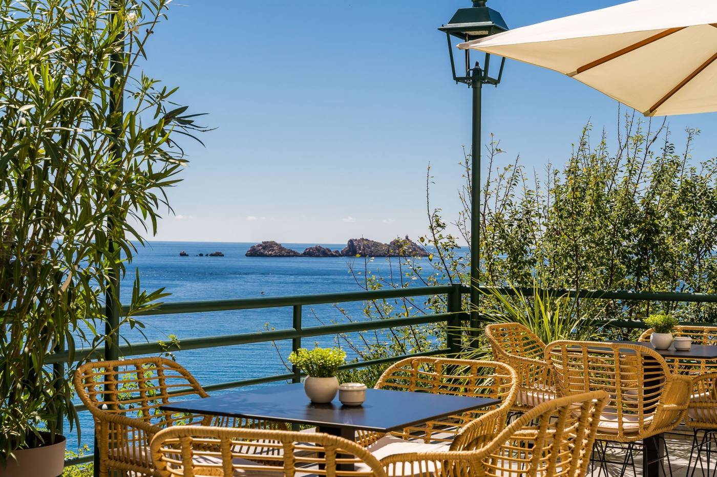 Art-Hotel-General-view-18