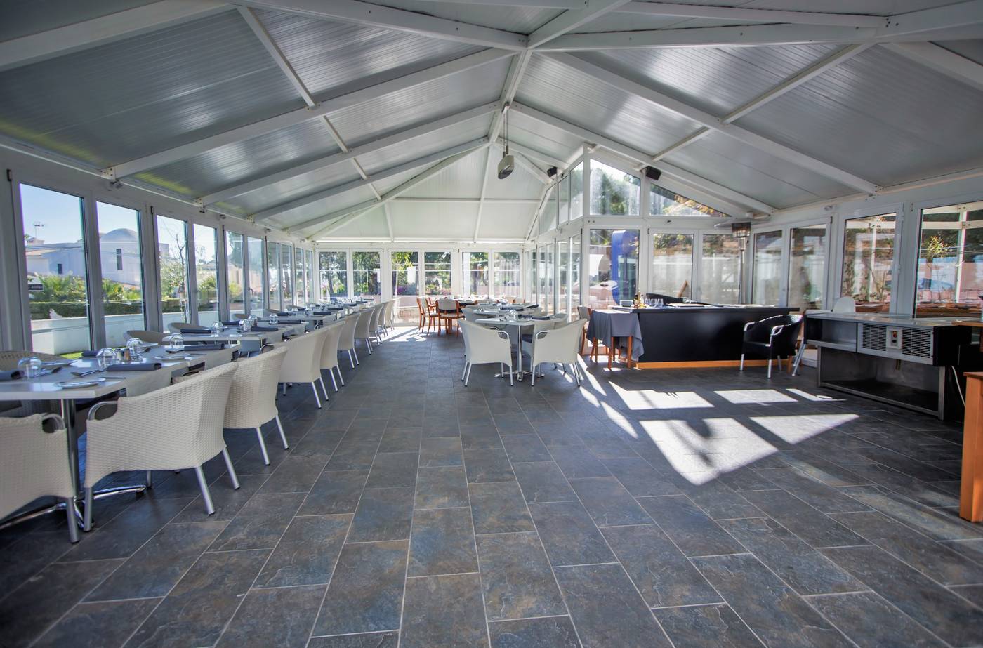 Hotel-Maritur---Adult-Only-Restaurant-48