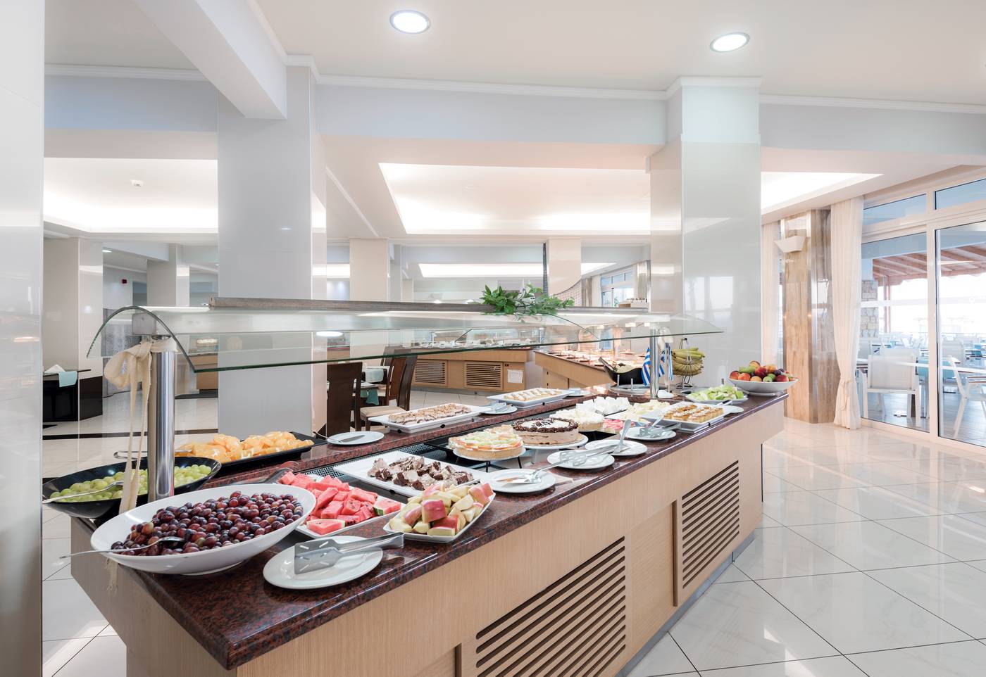 Grand-Blue-Beach-Hotel-Restaurant-49