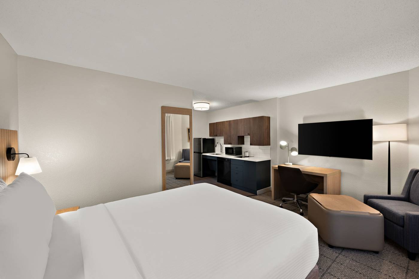 Sonesta-Simply-Suites-Jersey-City-Room-29