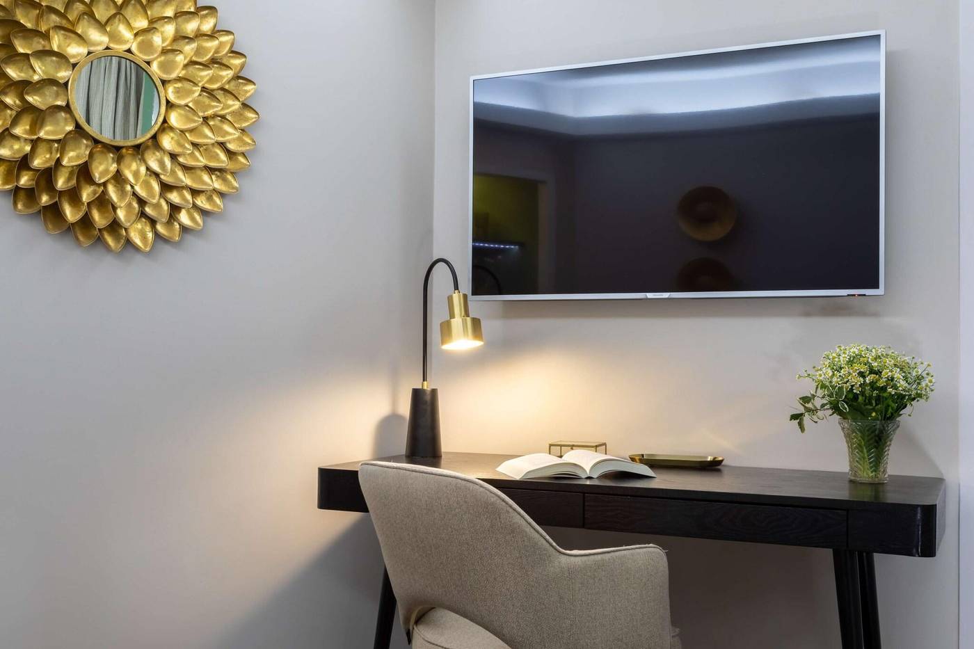 Hotel-Camille-Paris-Gare-De-Lyon-Tapestry-Collection-By-Hilton-Room-46