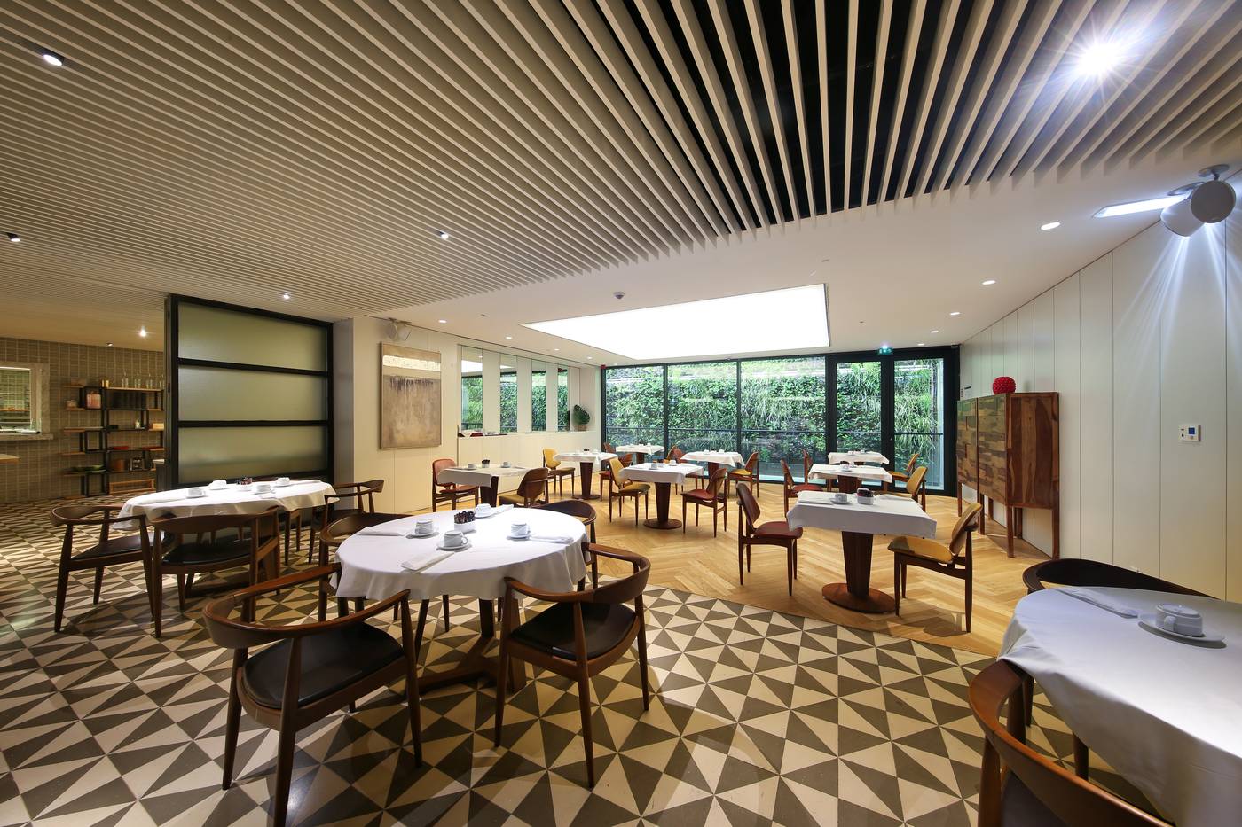 Lux-Lisboa-Park-Restaurant-12