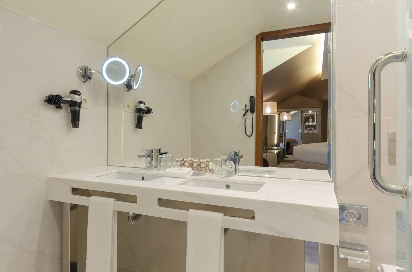 Turim-Boulevard-Room-34