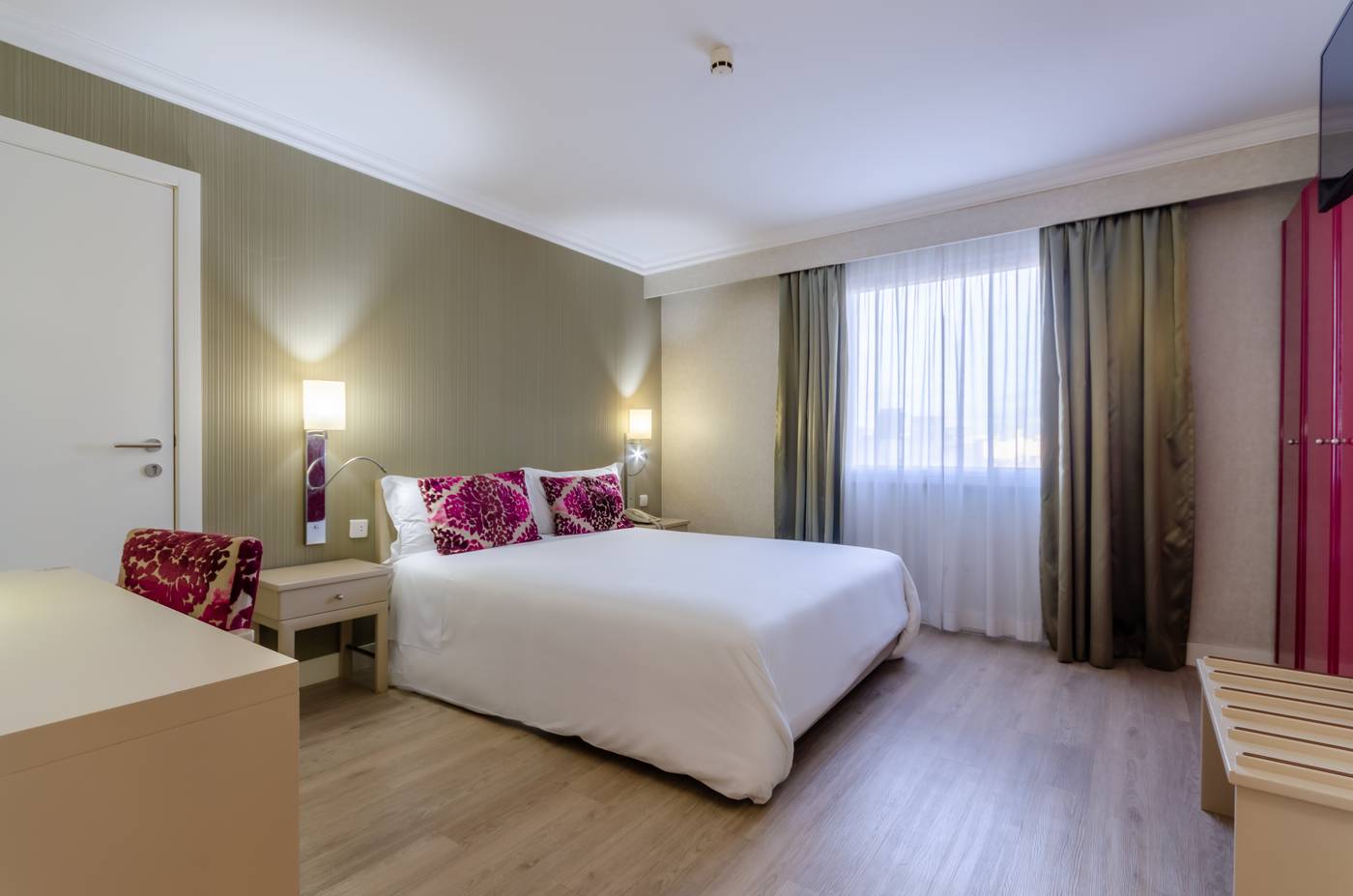 Olissippo-Marques-De-Sa-Room-22