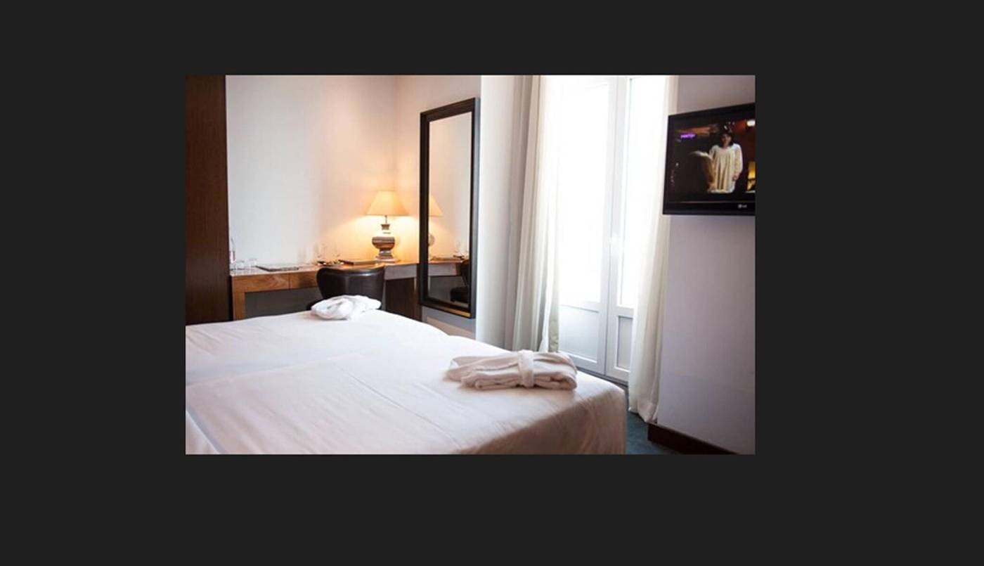 Lisboa-Carmo-Hotel-Room-32