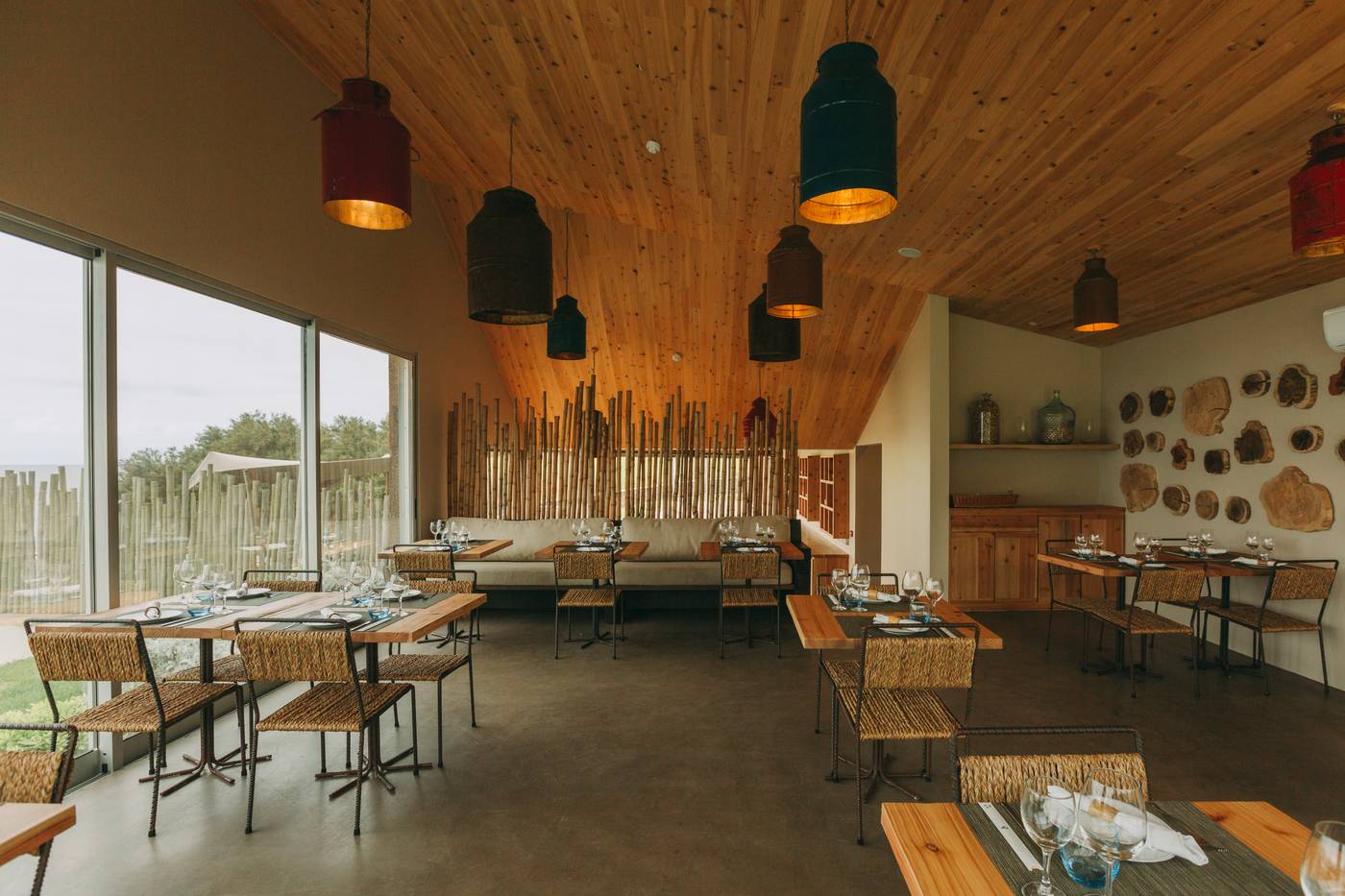 Santa-Barbara-Eco-Beach-Resort-Restaurant-39