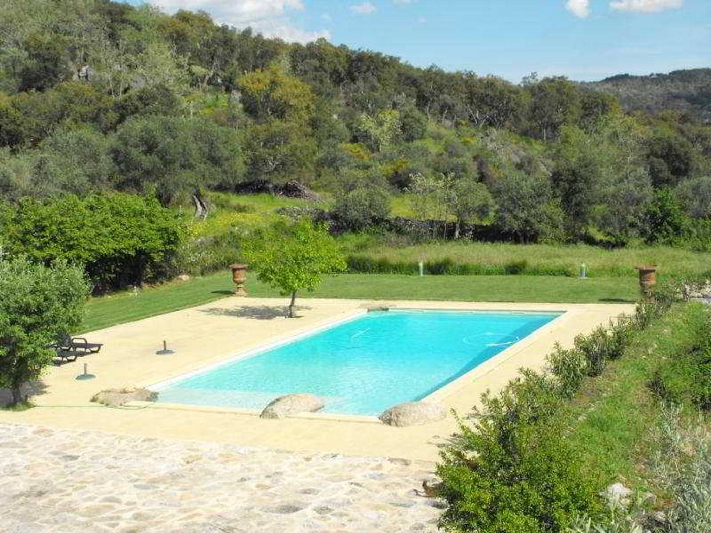 Convento-da-Provenca-Pool-8