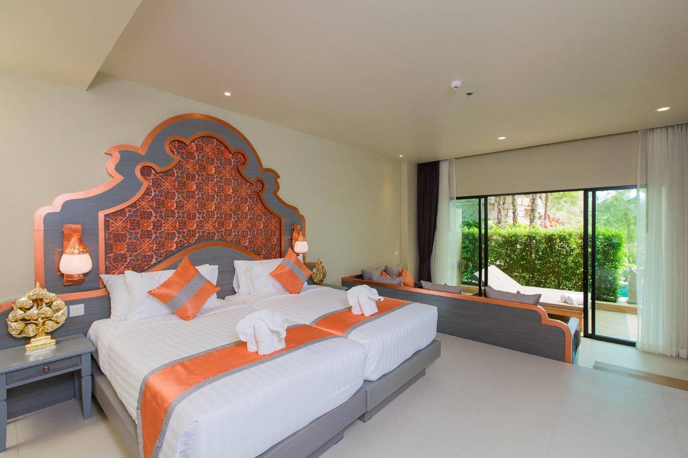 Maikhao-Palm-Beach-Resort-Room-8