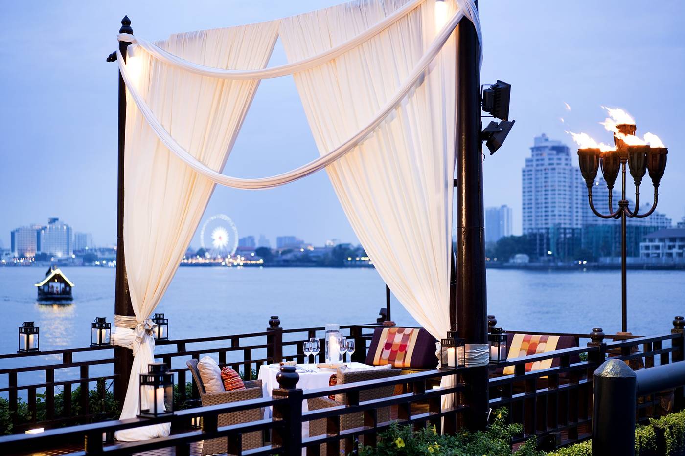 Anantara-Riverside-Bangkok-General-view-54