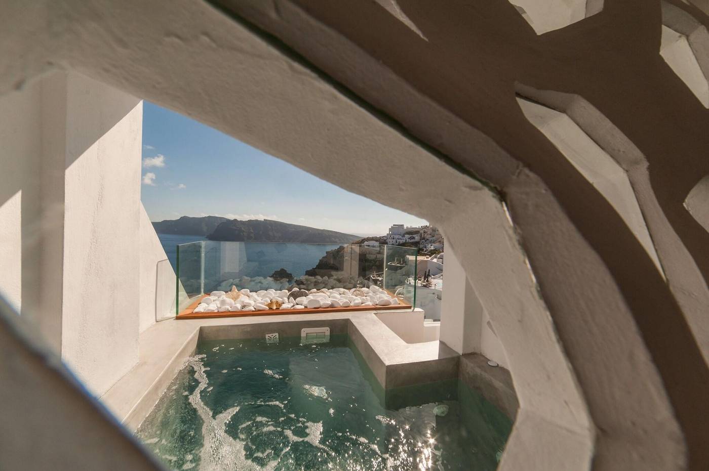 Armeni-Village-Room-3