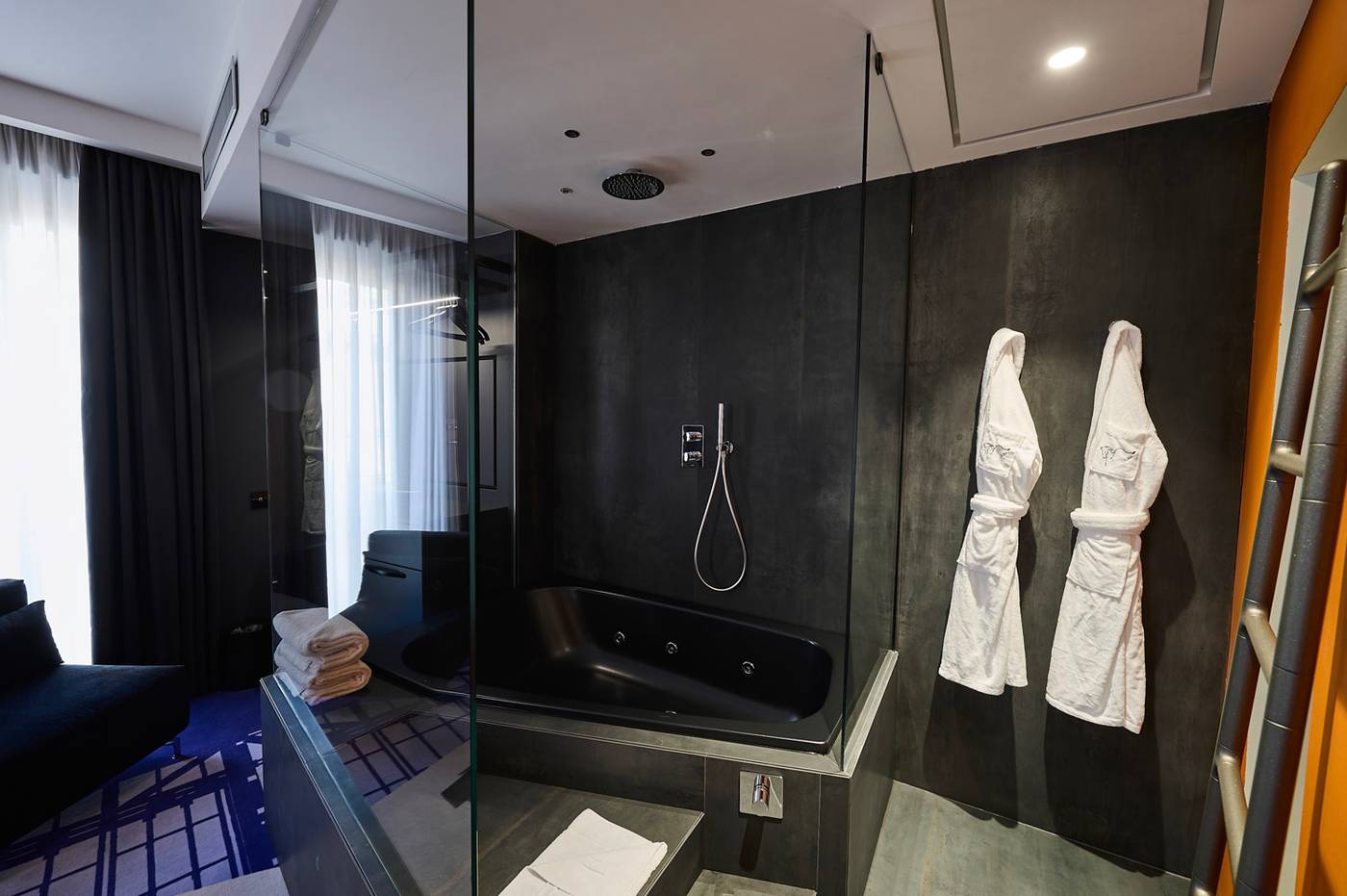 MyTALE-Creative-Academy-Hotel-Room-17