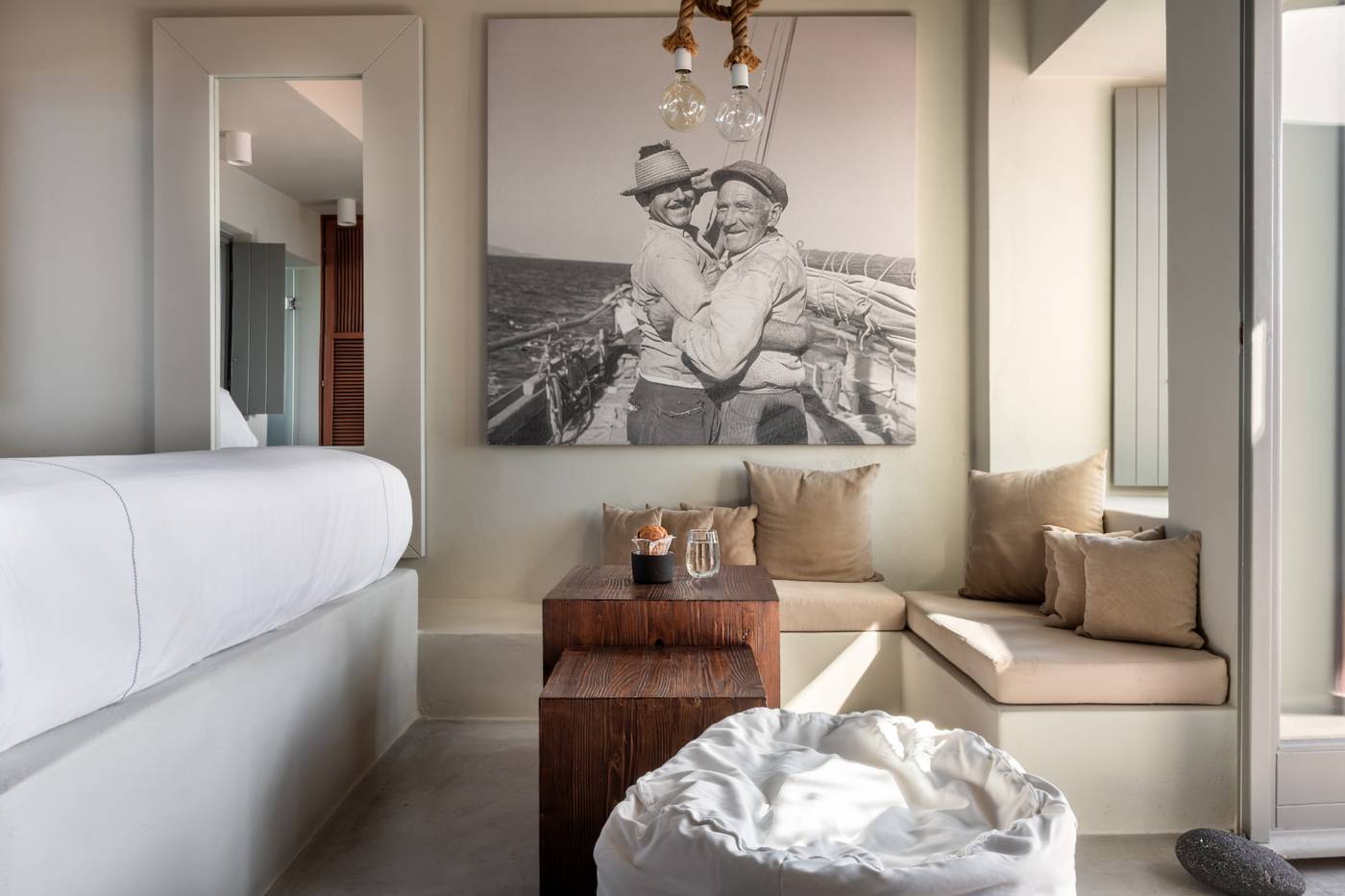 West-East-Suites-Room-44