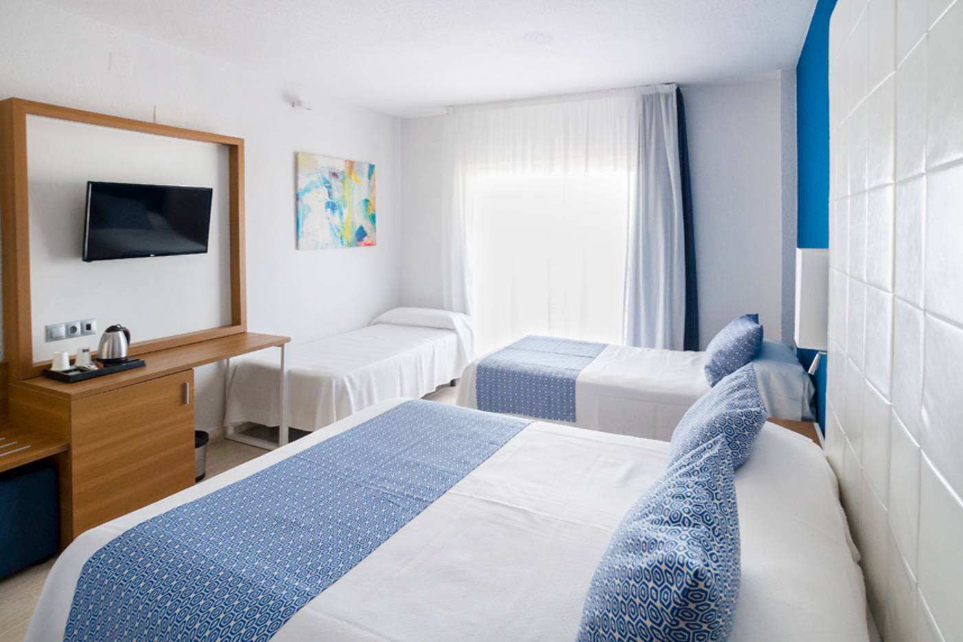 Ibersol-Torremolinos-Beach-Room-18