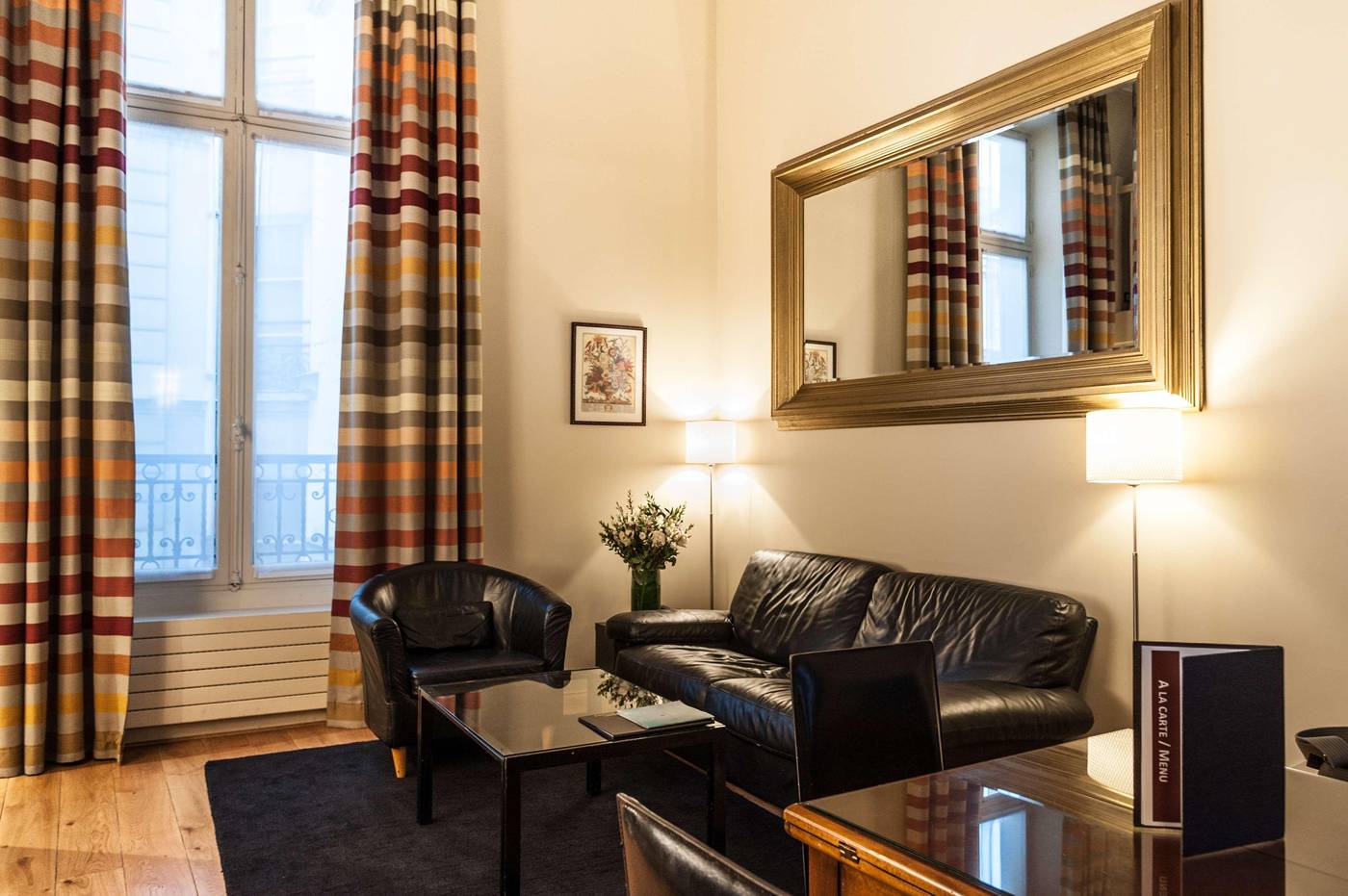 Saint-James-Albany-Paris-Hotel-Spa-Room-8