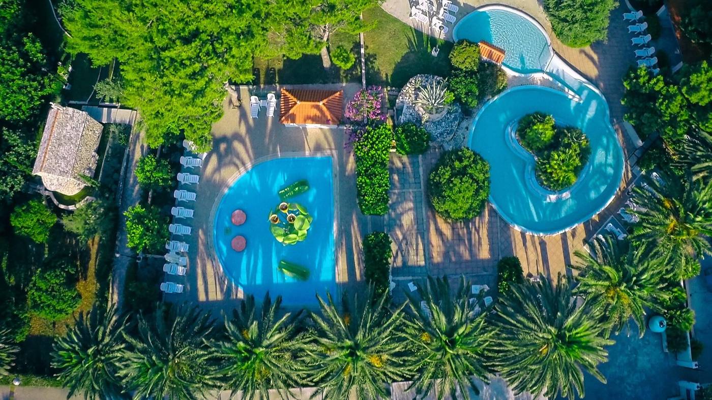 Waterman-Supetrus-Resort-Pool-7