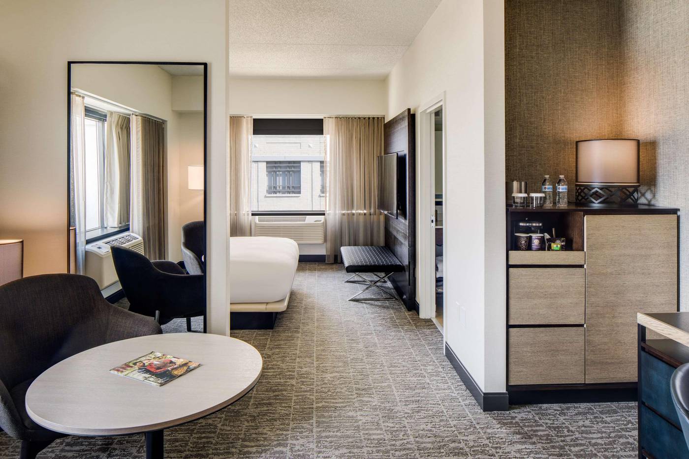 Doubletree-Hotel-Jersey-City-Room-13