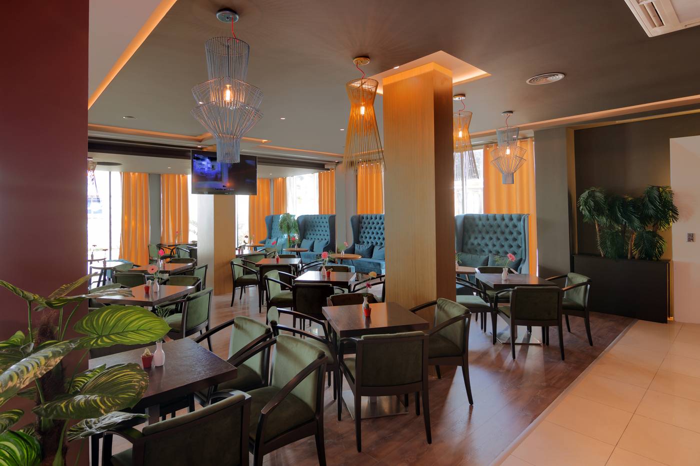 Albanian Star Hotel-Albania-Kavaje-Lobby-4