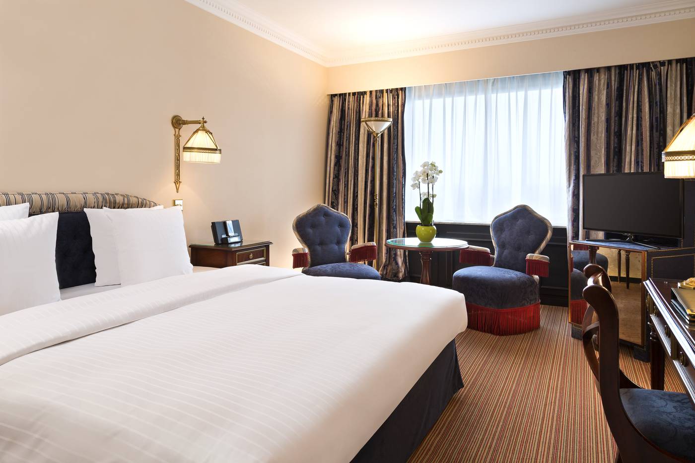 Barsey-by-Warwick-Room-19