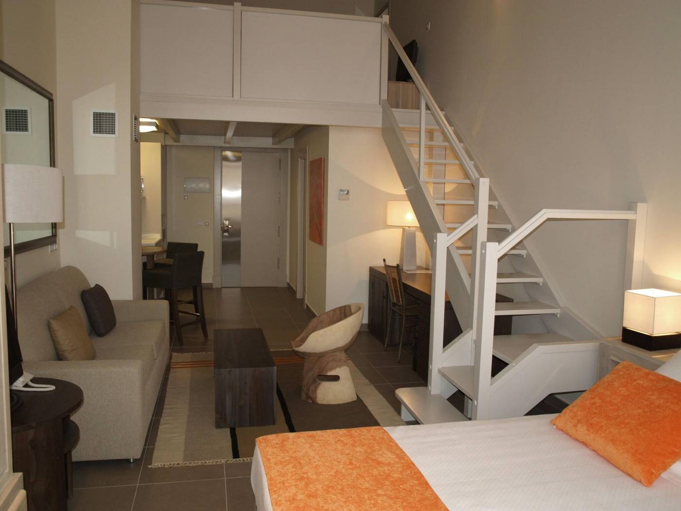 Eco-Alcala-Suites-Room-6