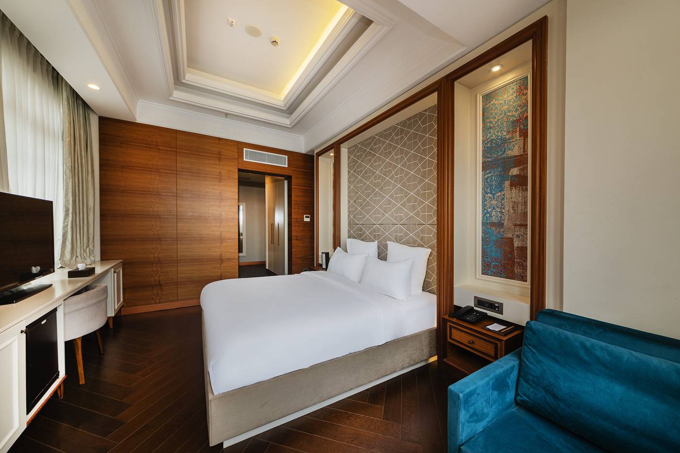 Mercure-Istanbul-Sirkeci-Room-28