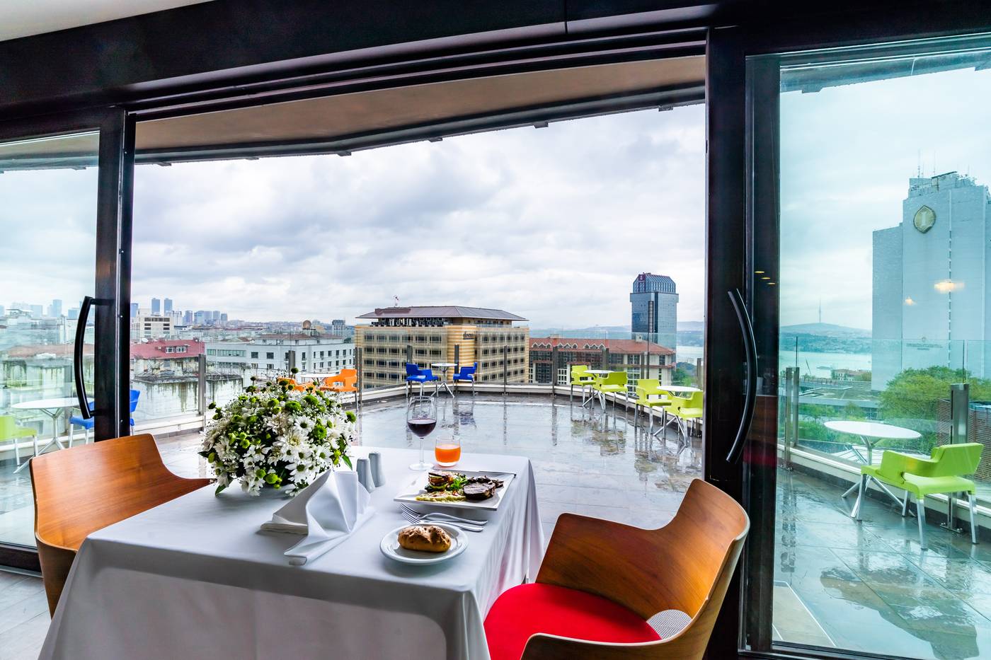 Point-Hotel-Taksim-Restaurant-3