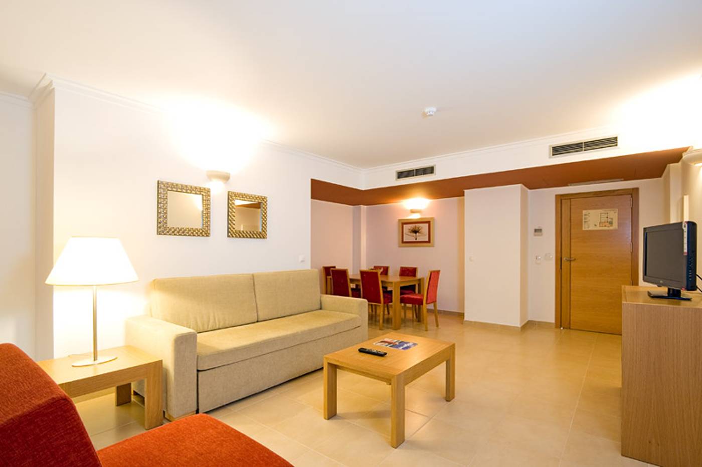 Montegordo-Hotel-Apartamentos---Spa-Room-6