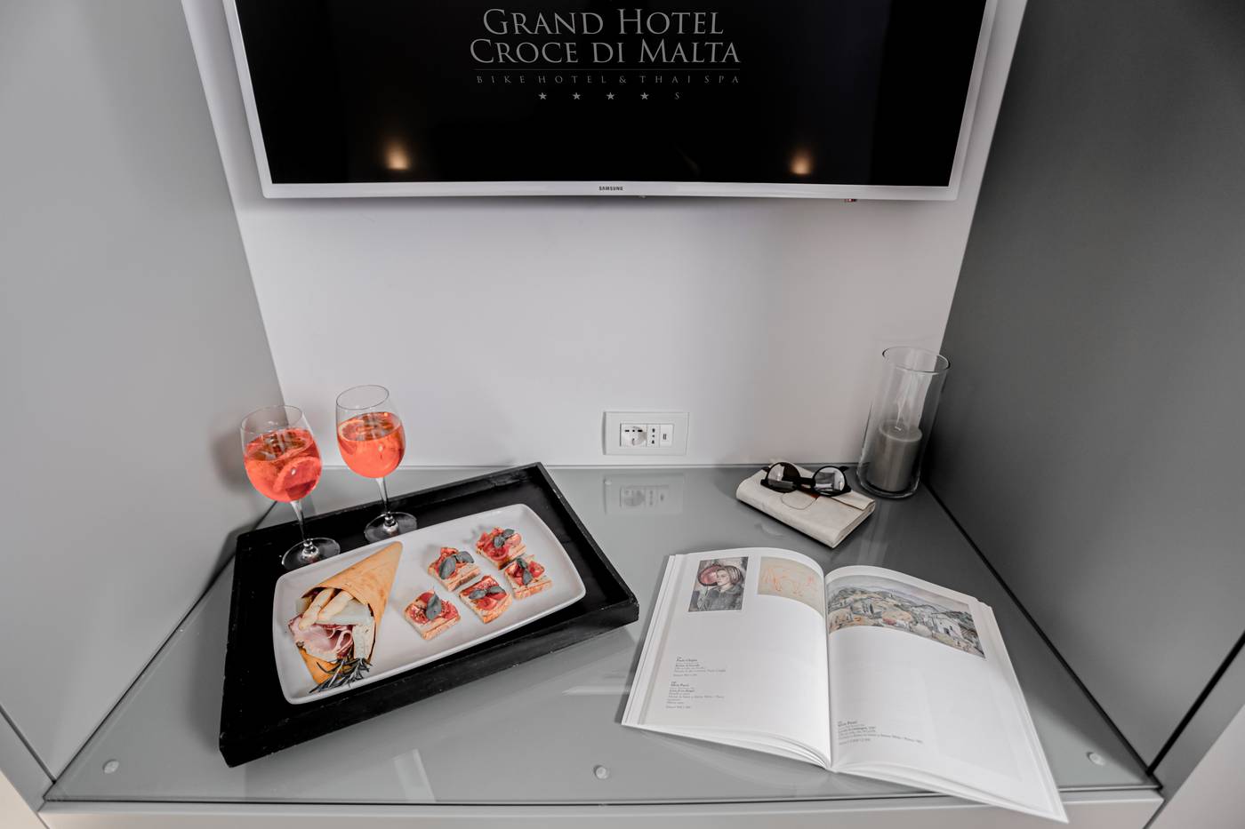 Grand Hotel Croce Di Malta Wellness & Golf-Italy-MONTECATINI TERME-Room-10