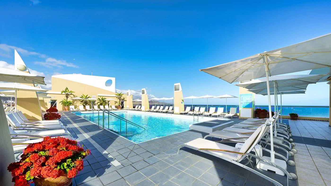 Bull-Reina-Isabel---Spa-Terrace-3