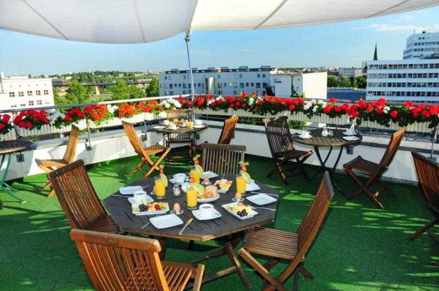 Lindemann-Hotel-Fjord-Restaurant-50