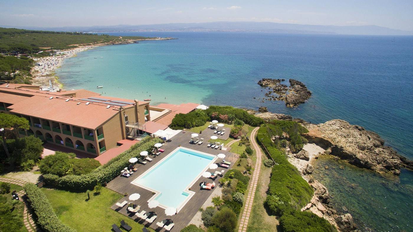 Hotel-Dei-Pini-General-view-1