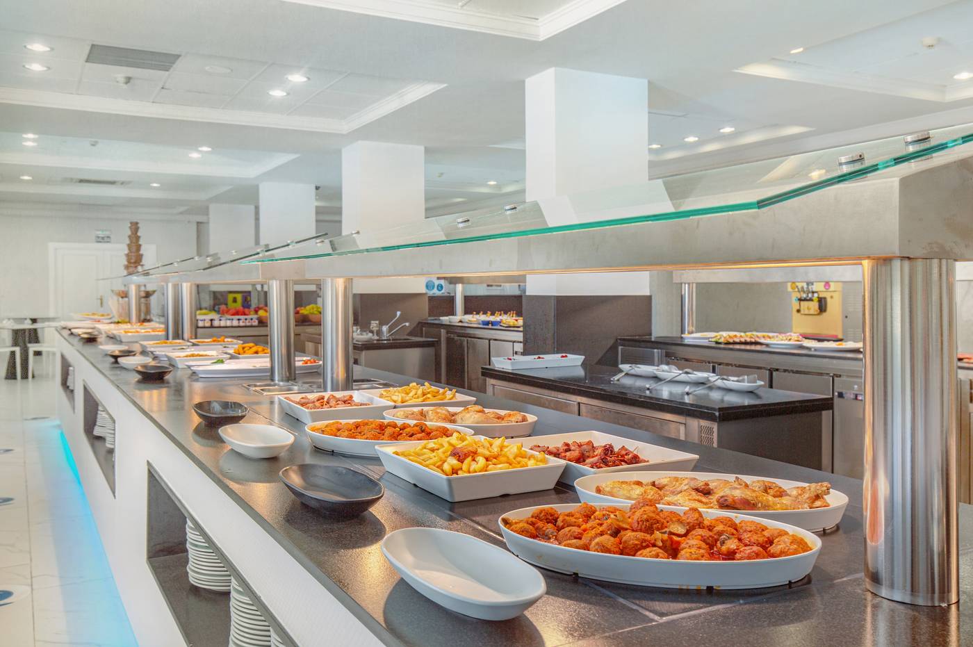 Gran-Hotel-Las-Fuentes-Restaurant-46