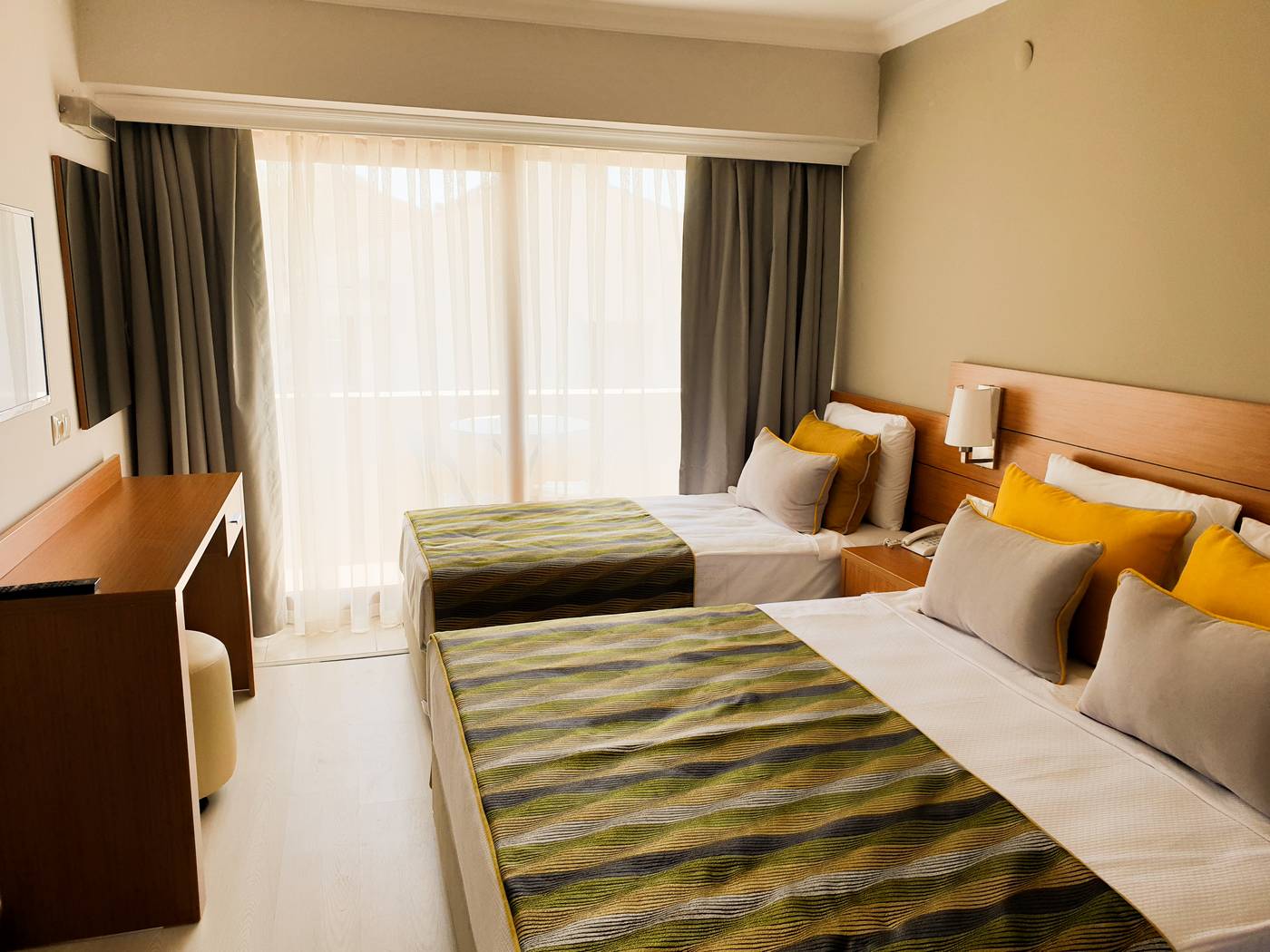 Aska-Costa-Holiday-Club-Room-25