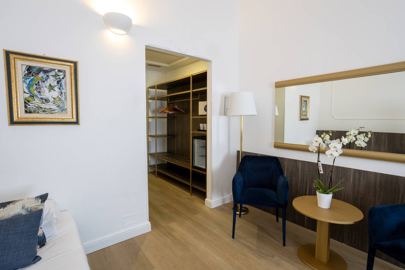 Grand-Hotel-Tiberio-Room-11