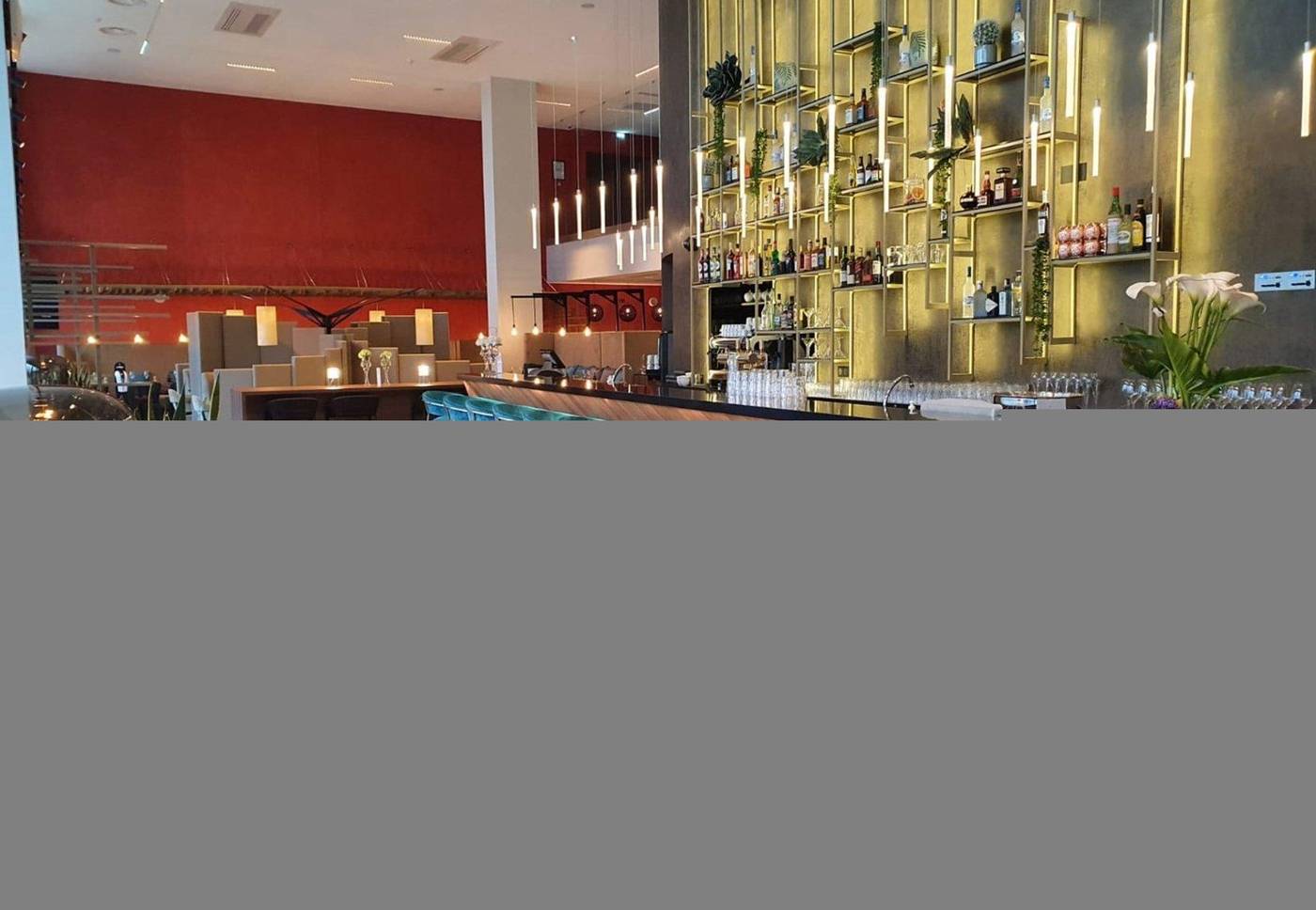 Crowne-Plaza-Nice-Grand-Arenas-Bar-37