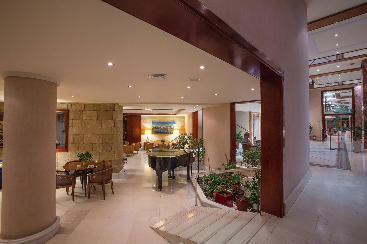 Mediterranean-Hotel-Lobby-44