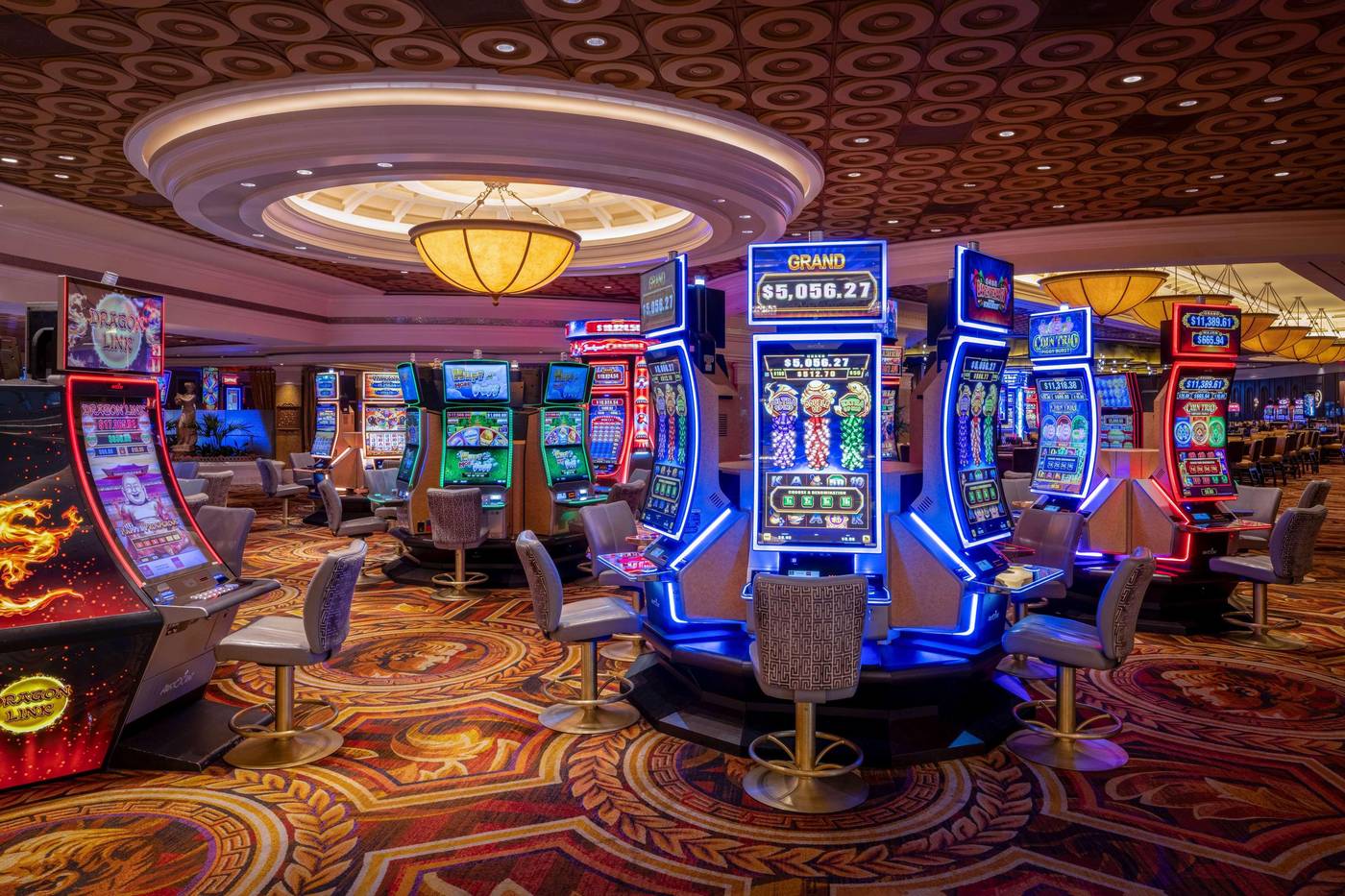 Caesars-Palace-Room-98