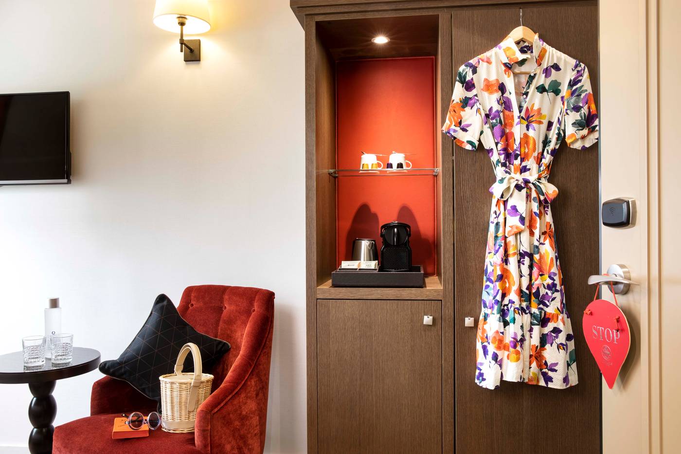 Phileas-Lazare---Spa-Room-51