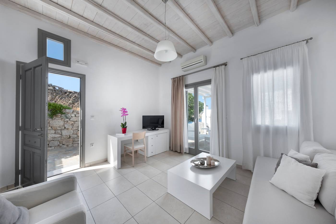 Deliades-Hotel-Room-39