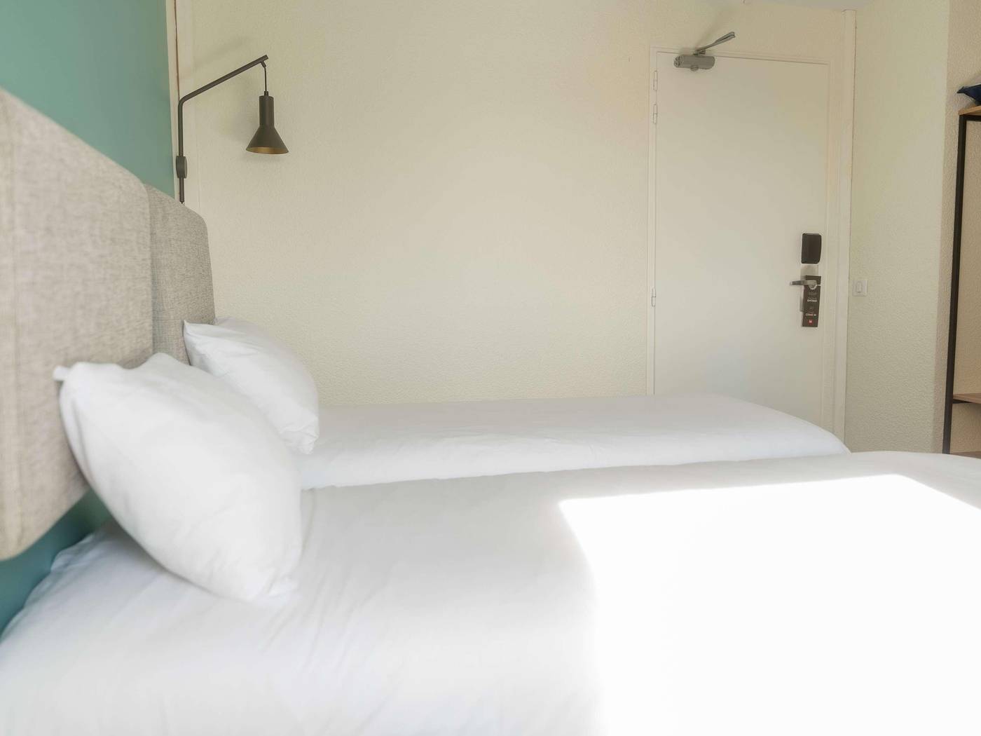 ibis-Nice-Centre-Gare-Room-41