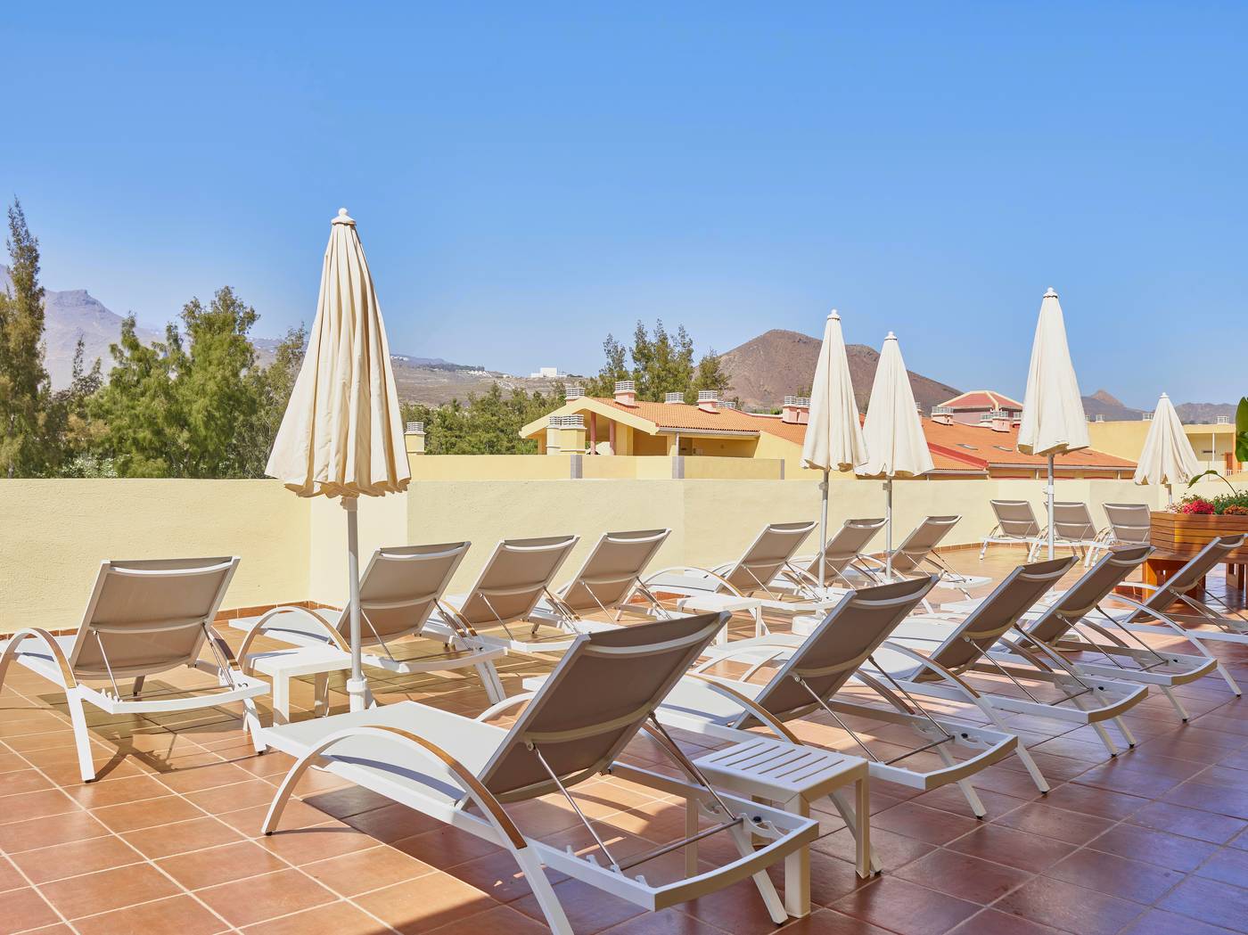 Coral-Compostela-Beach-Golf-Apartments-Terrace-59