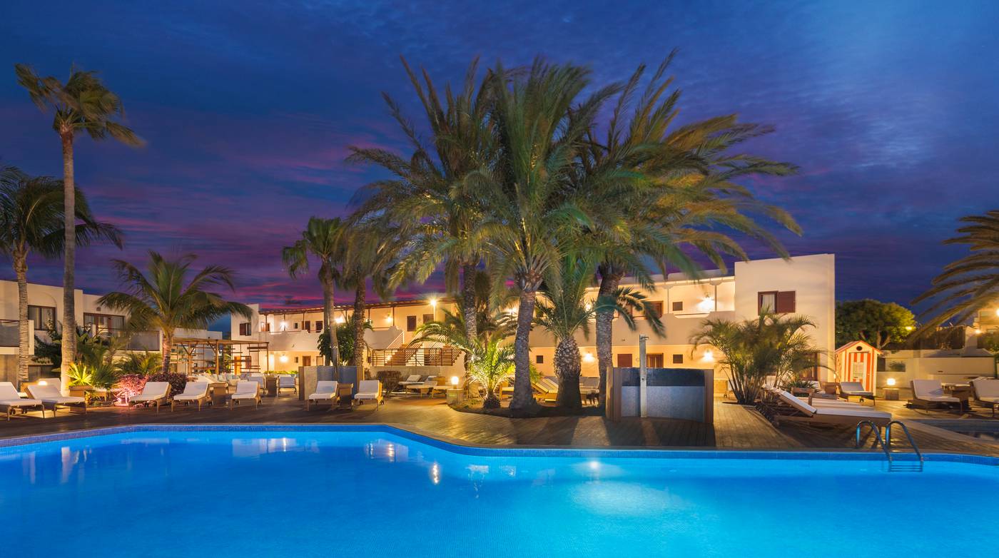 Alua-Suites-Fuerteventura-Pool-13