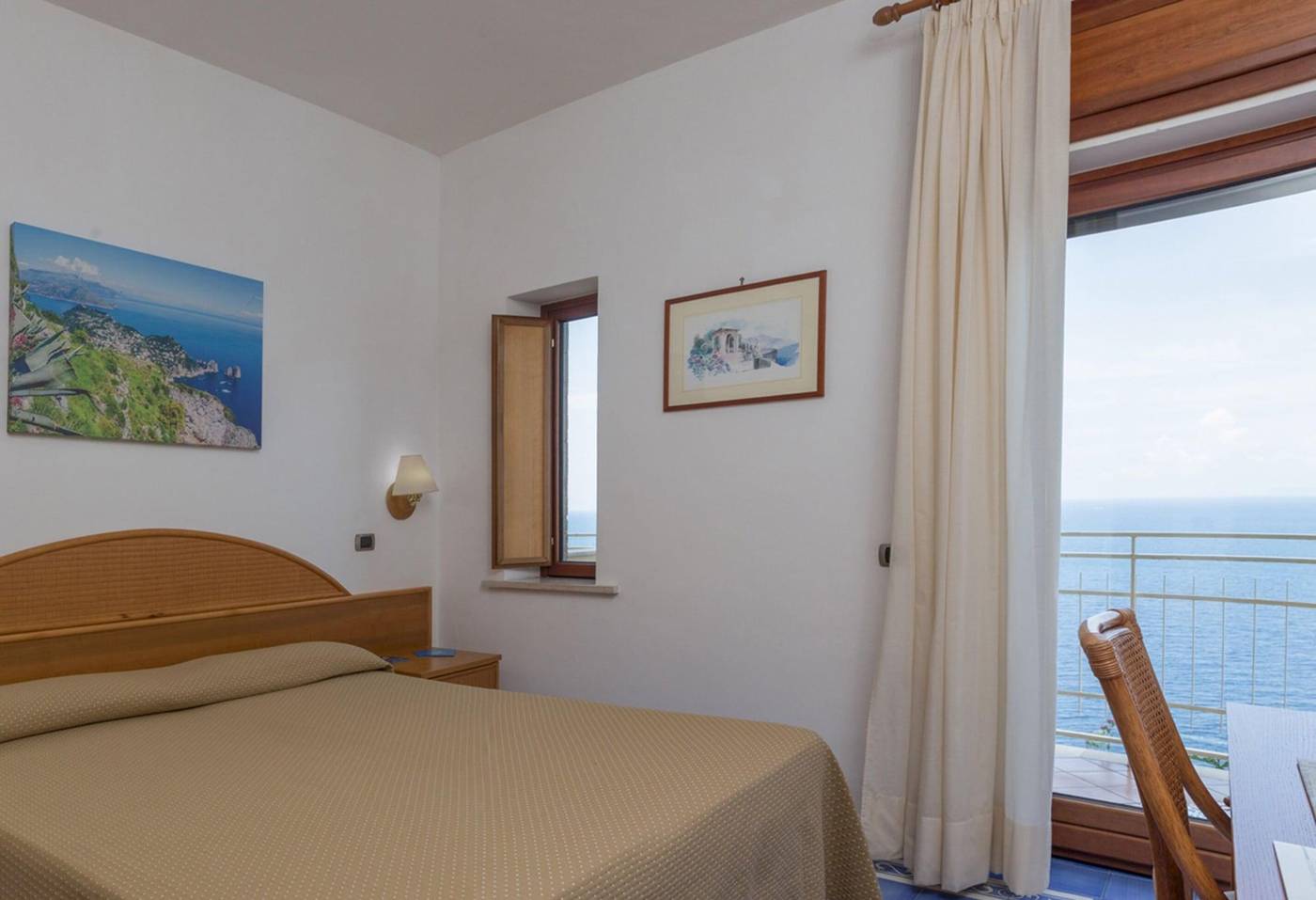 Hotel-Sporting---Sorrento-Coast-Room-11